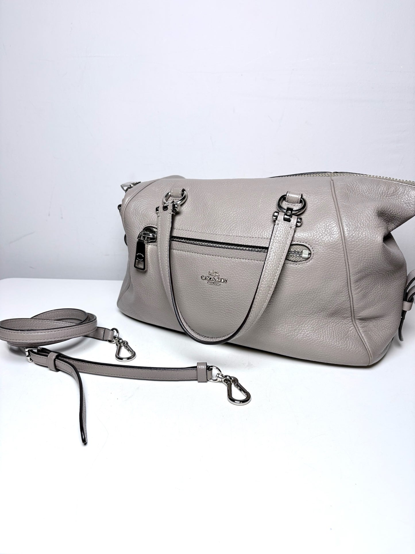 Women's Coach Primrose 37934 Taupe Pebble Leather Pre-Owned Medium Satchel Purse