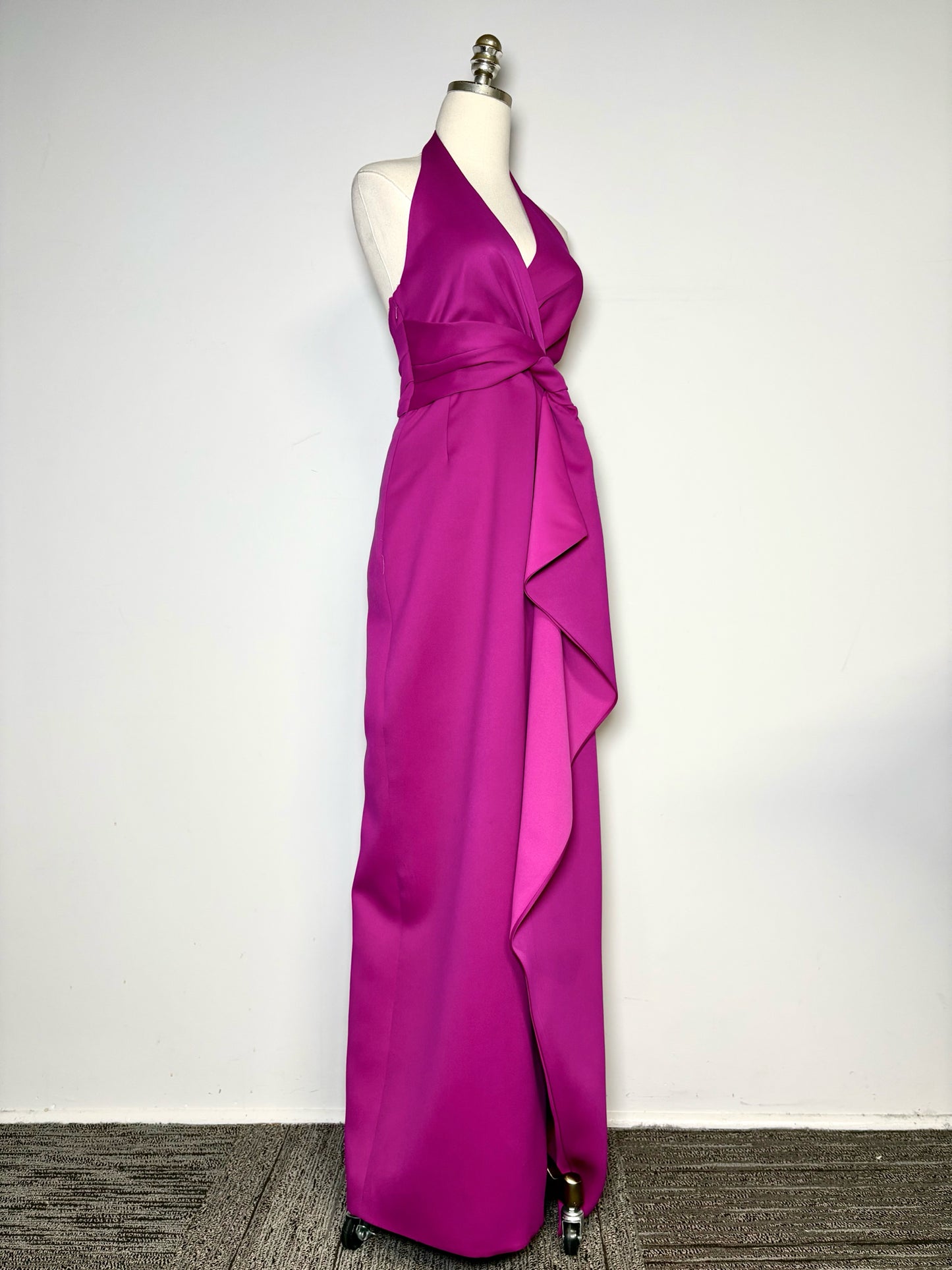 Women Size S Halston Heritage Magenta Solid Gown