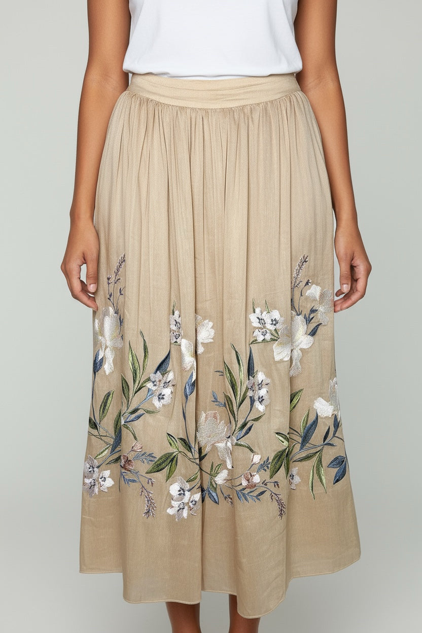 Women Size 10 Christy Lynn Tan Embroidered Skirt