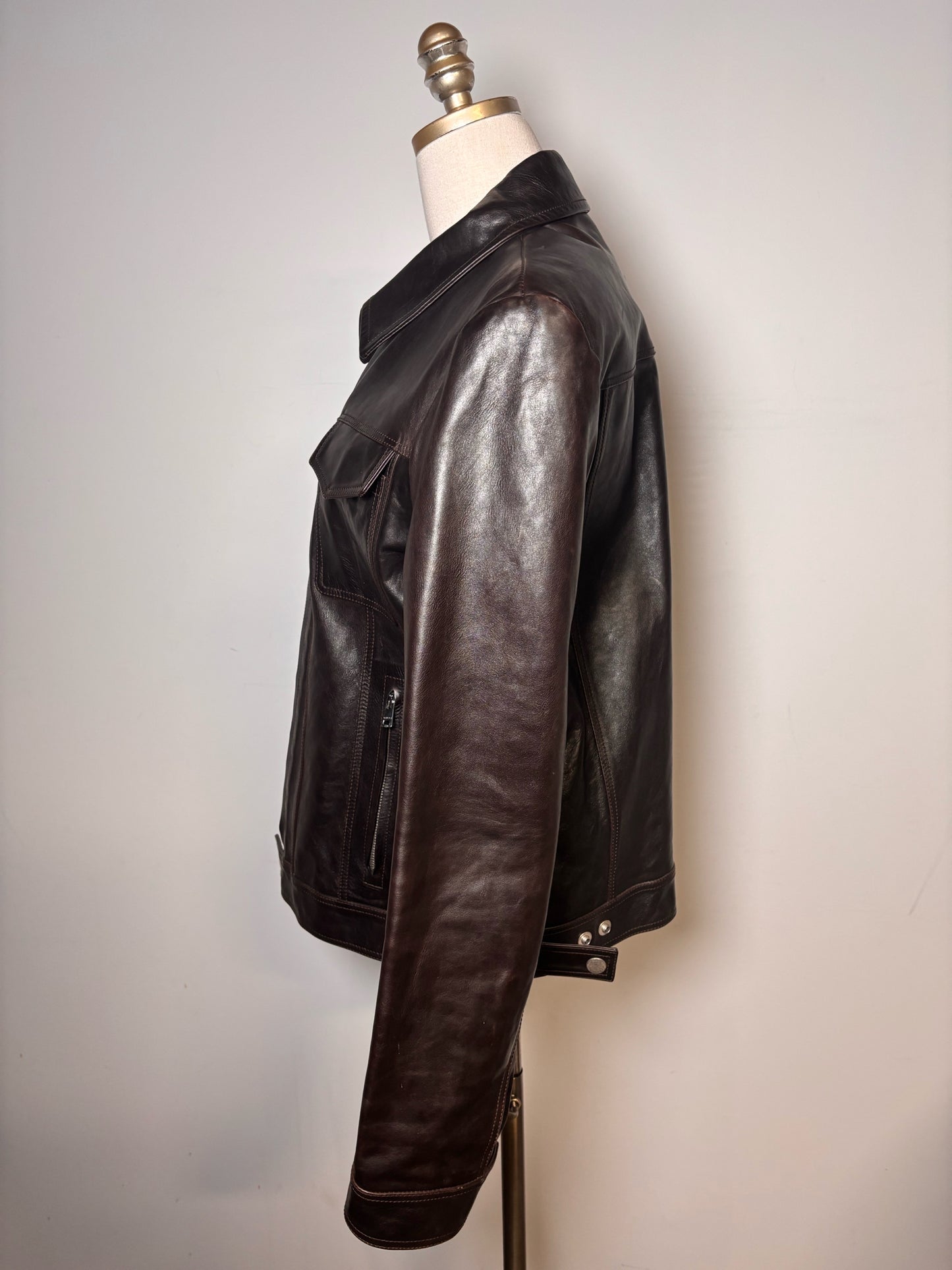 Gucci Black (Almost Brown) Leather Solid Men's 50 (L) Pre-owned, Rare Jacket