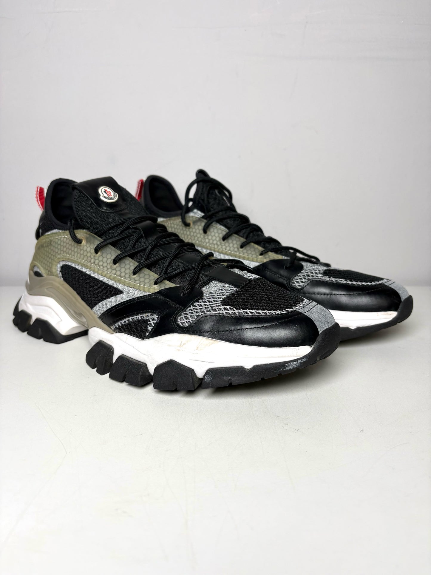 Moncler Black, Green, White Polyester Colorblock Men's Pre-owned 44 Sneakers