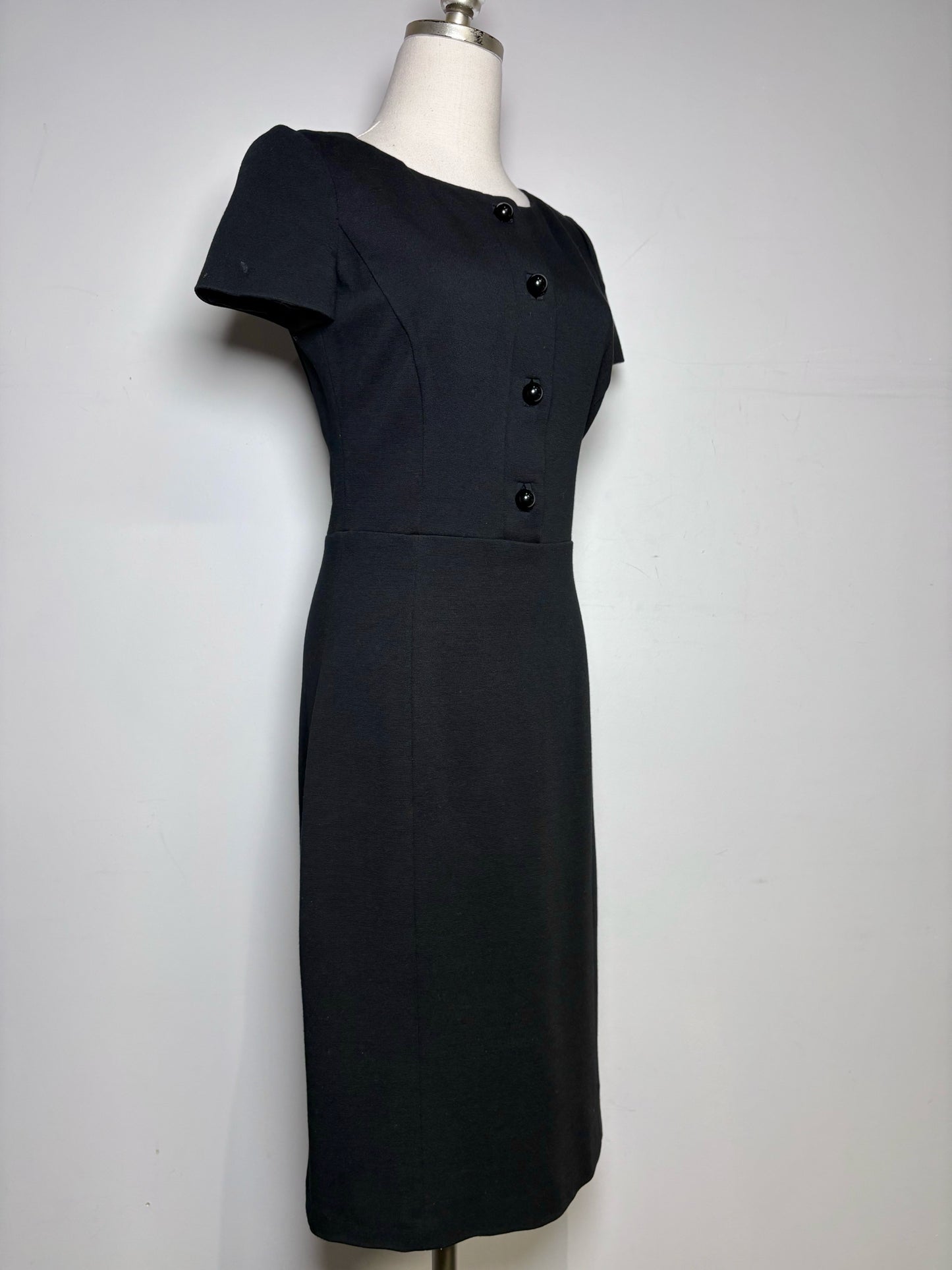 Women Size S (Estimate) Prada Black Accent Button Pre-owned Sheath Dress