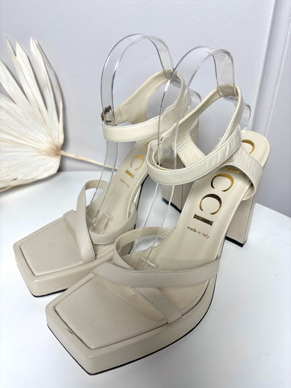 W Shoe Size 40 (10, US) Gucci Cream Leather Costanze Ankle NWT, Pre-owned Heels