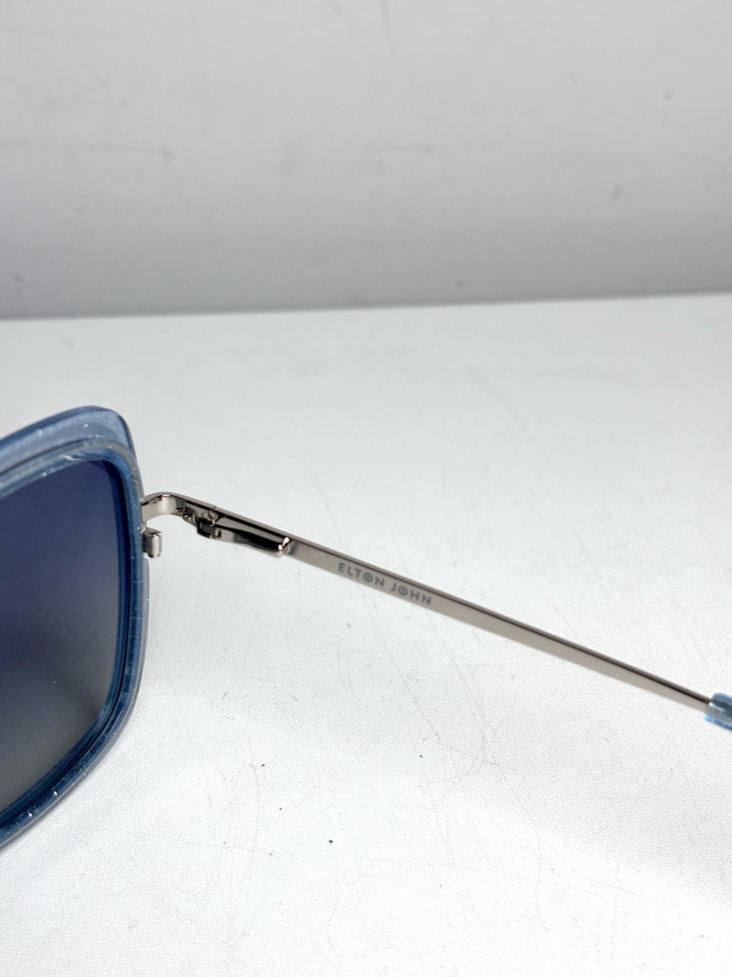 Elton John Eyewear Women's Pre-owned Blue Acetate Sunglasses