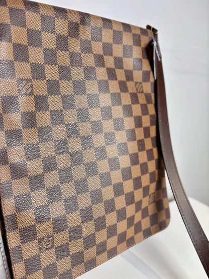 Coated Canvas Louis Vuitton Damier Ebene Brown Large Purse