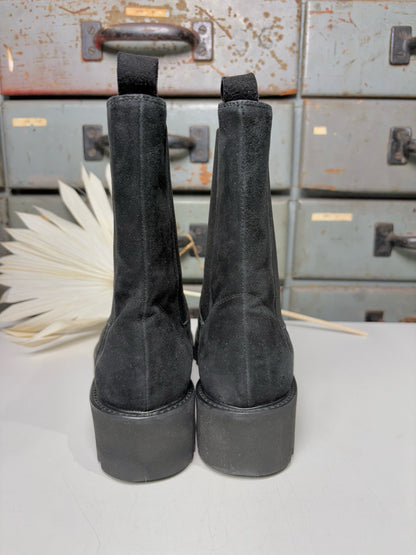 W Shoe Size 39 (8.5 US) Ann Mashburn Black Suede Boots