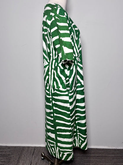 Women Size 6 (M) Samantha Sung Green, White Geometric Print Pre-owned Midi Dress