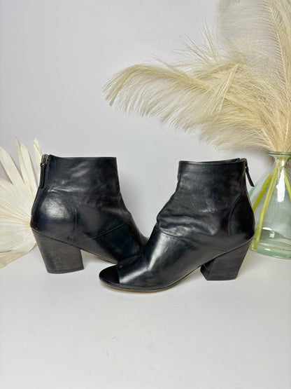 W Shoe Size 6 Marsell Black Leather Cowhide Boots