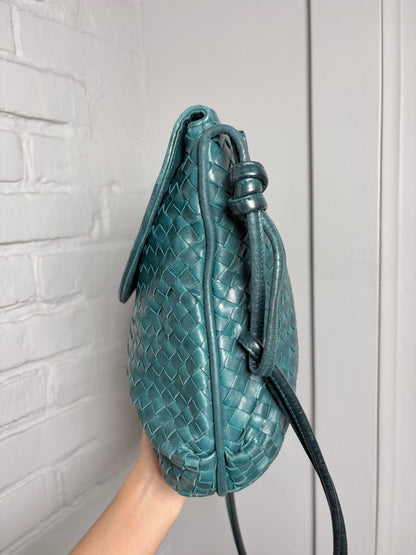 Bottega Veneta Intrecciato Vintage Leather Green Lambskin Crossbody Purse