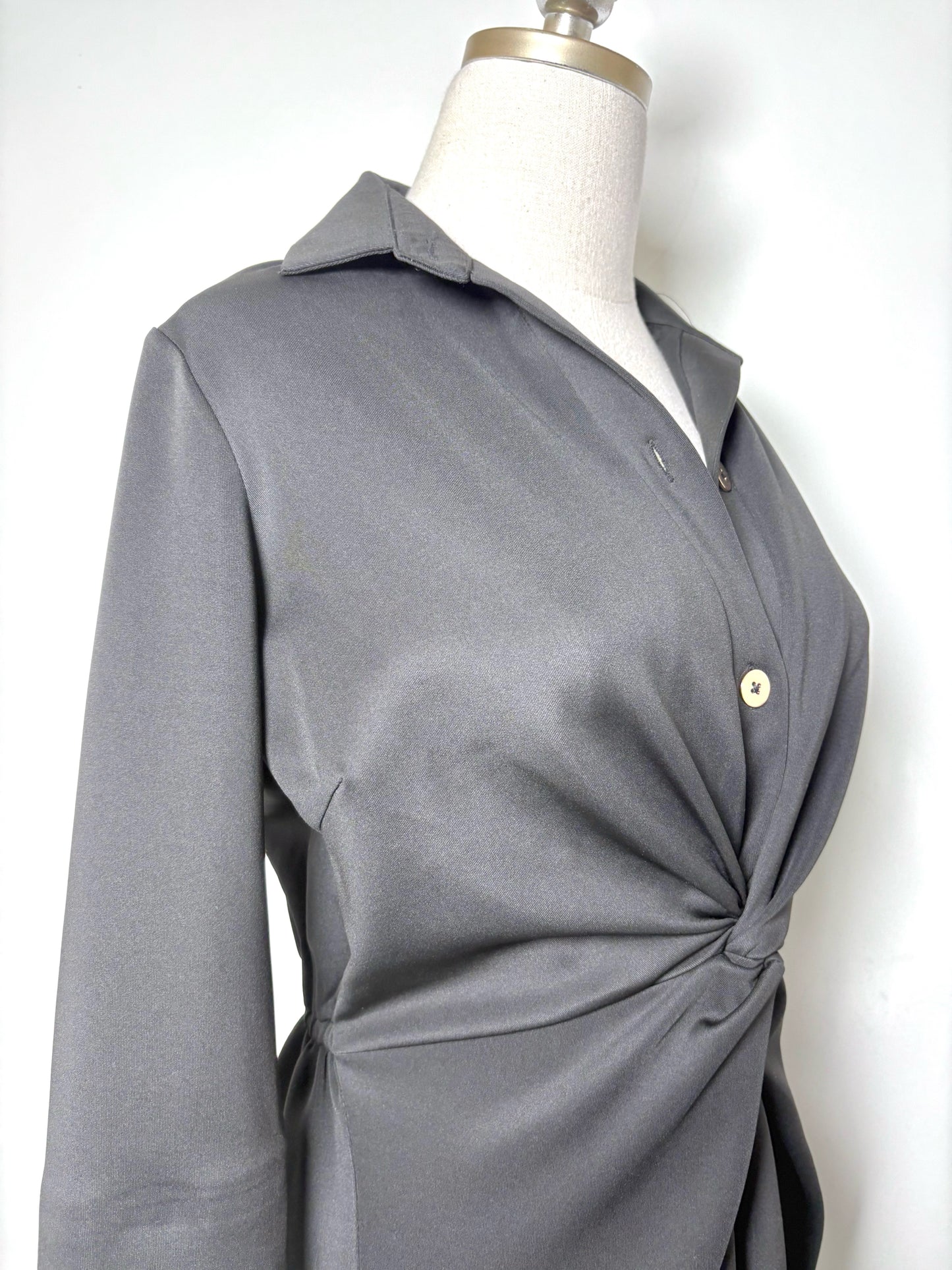 Women Size XS Gretchen Scott Black Solid Polyester, Spandex NWT Dress
