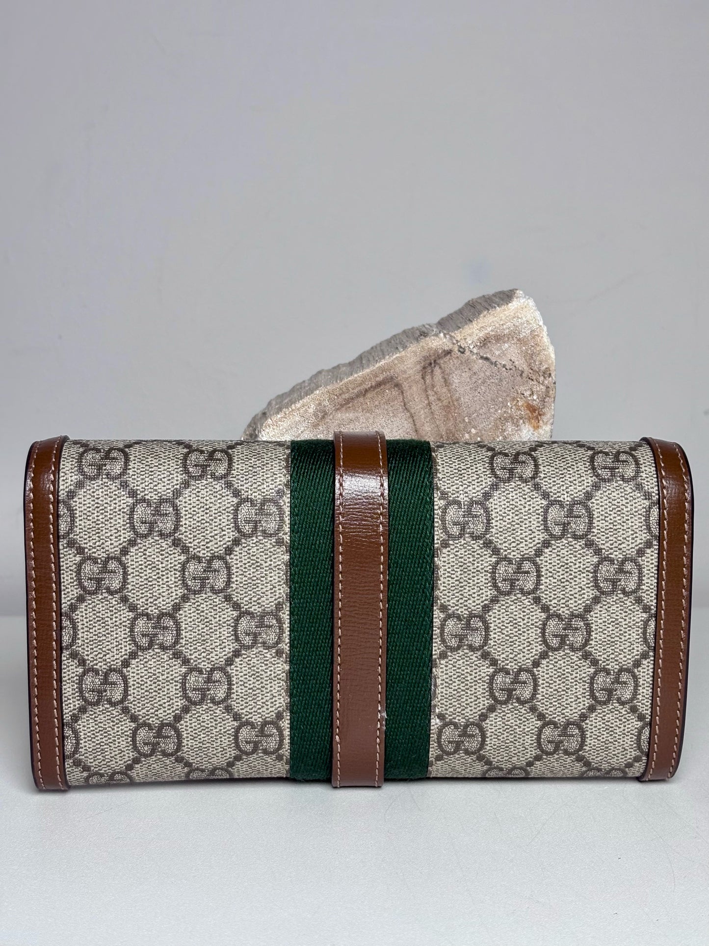 Gucci GG Supreme Jackie 1961 Pre-owned Beige Authentic Pre-owned Wallet on Chain