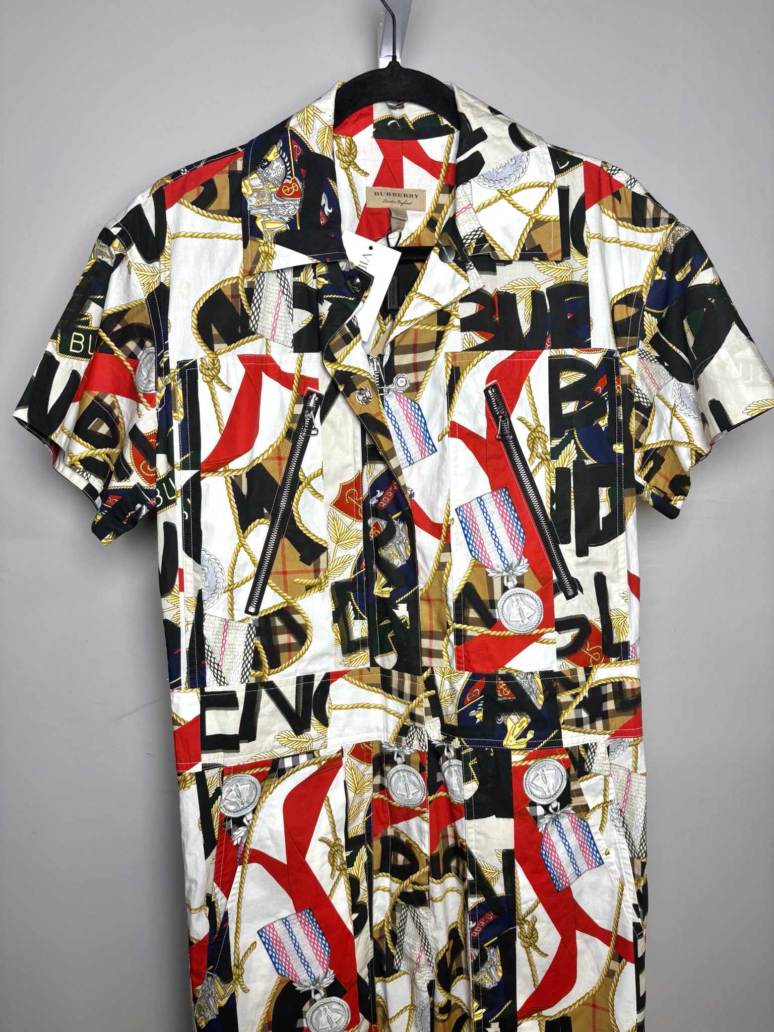 Women Size 4 Burberry Multi-Color Archive Graffiti Print NWT, Pre