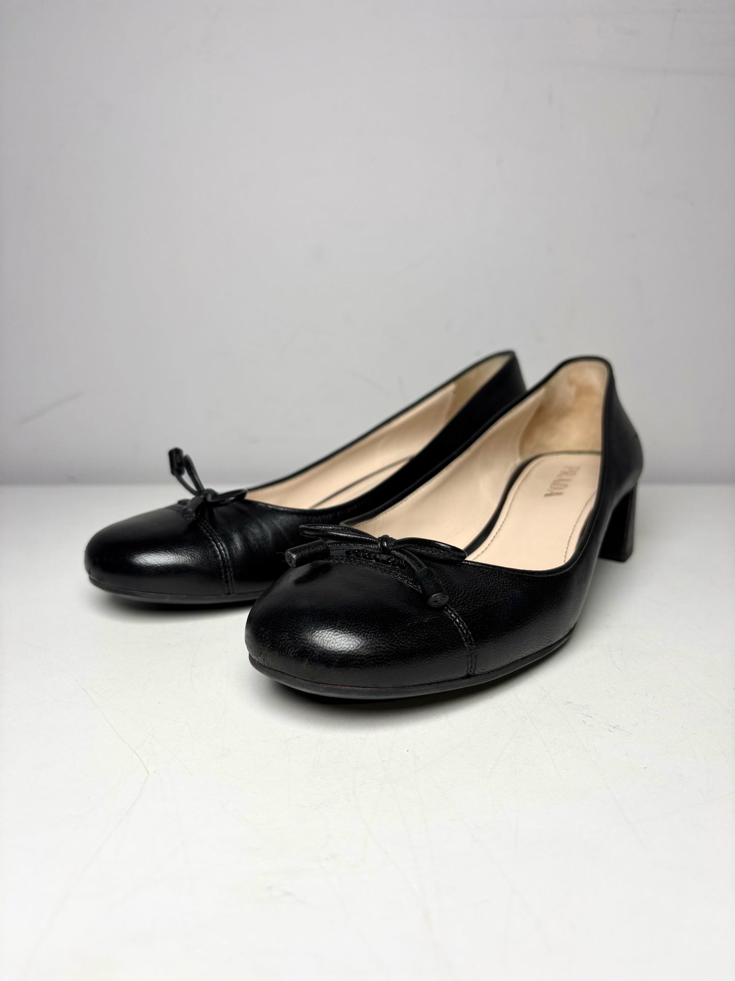 W Shoe Size 37 (7) Prada Black Leather Nappa Pre-owned Heels