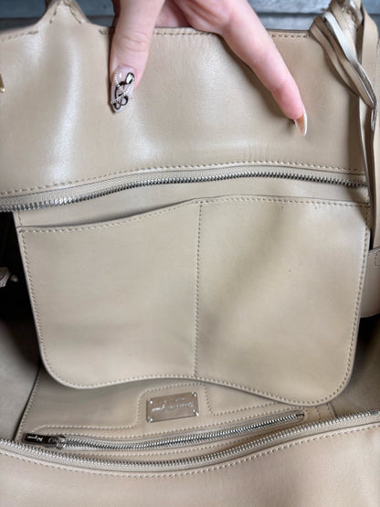 Women's Salvatore Ferragamo Solid Leather Pre-owned Beige Print Large Purse
