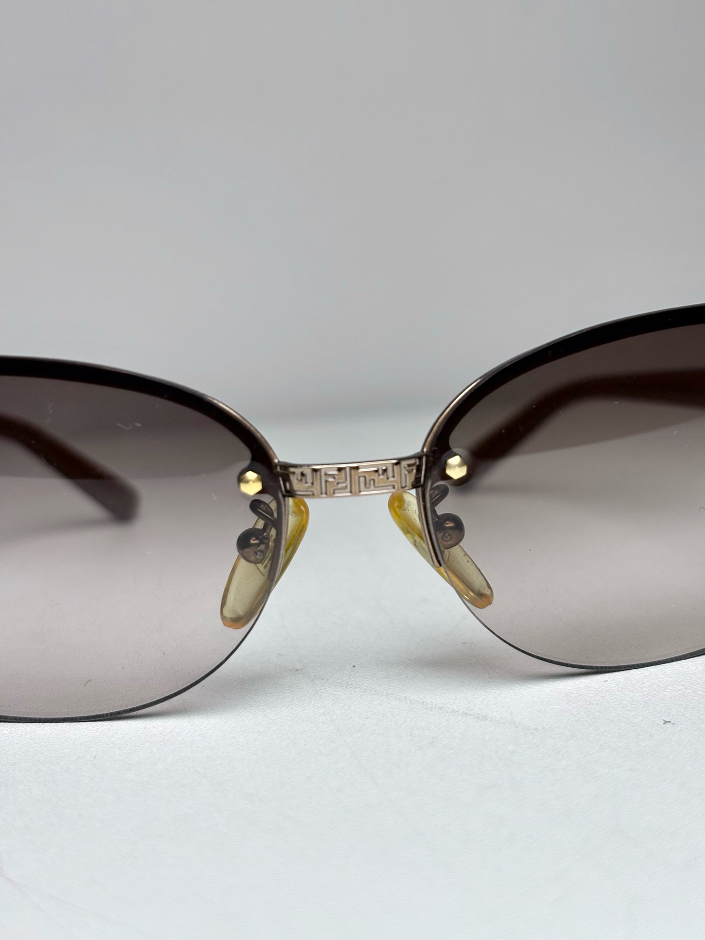 Fendi FS481 Vintage Pre-owned Gradient Brown Sunglasses