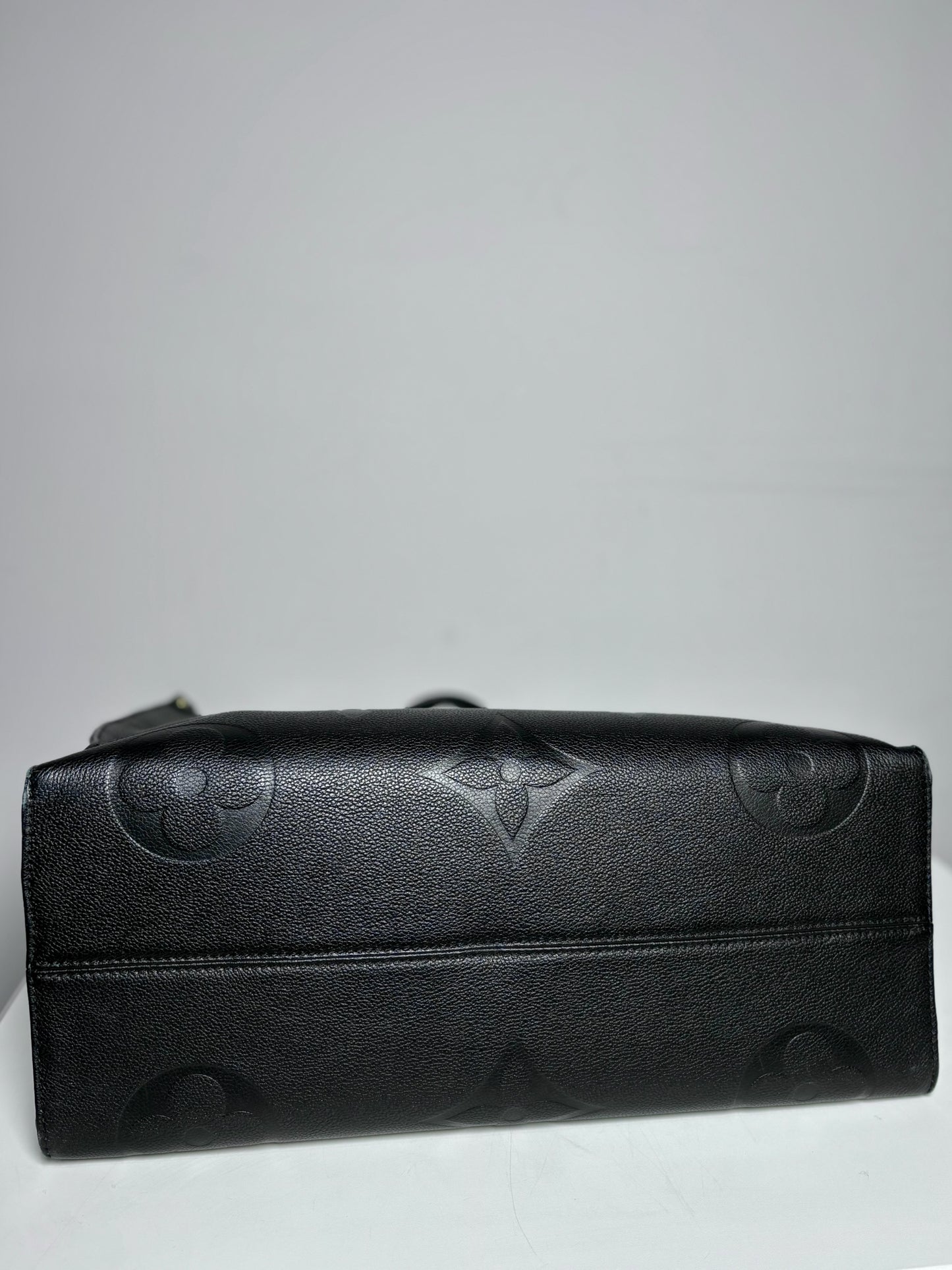 Louis Vuitton Monogram Empreinte Leather Pre-owned Black Purse