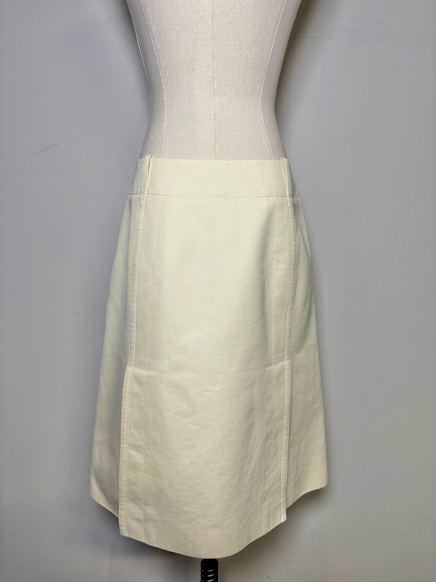 Women Size 44 (10, US) Loro Piana Ivory Pure Silk Pre-owned Knee Length Skirt