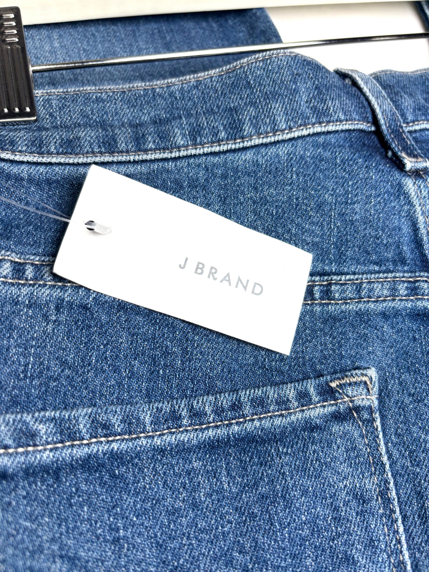 Women's Size 28 J Brand Jules Blue Crystal Accent Pre-Owned Straight Leg Frayed Hem Jeans