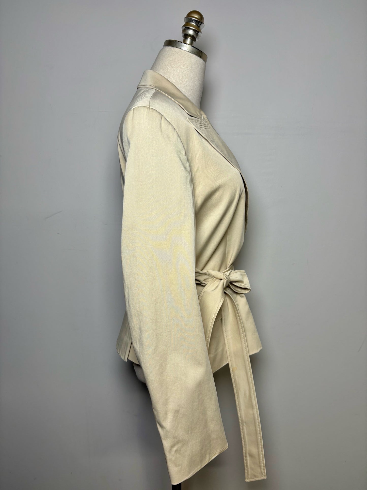 Women's Size 40 Escada Cream Stitching Detail Belted Blzaer Pre-owned