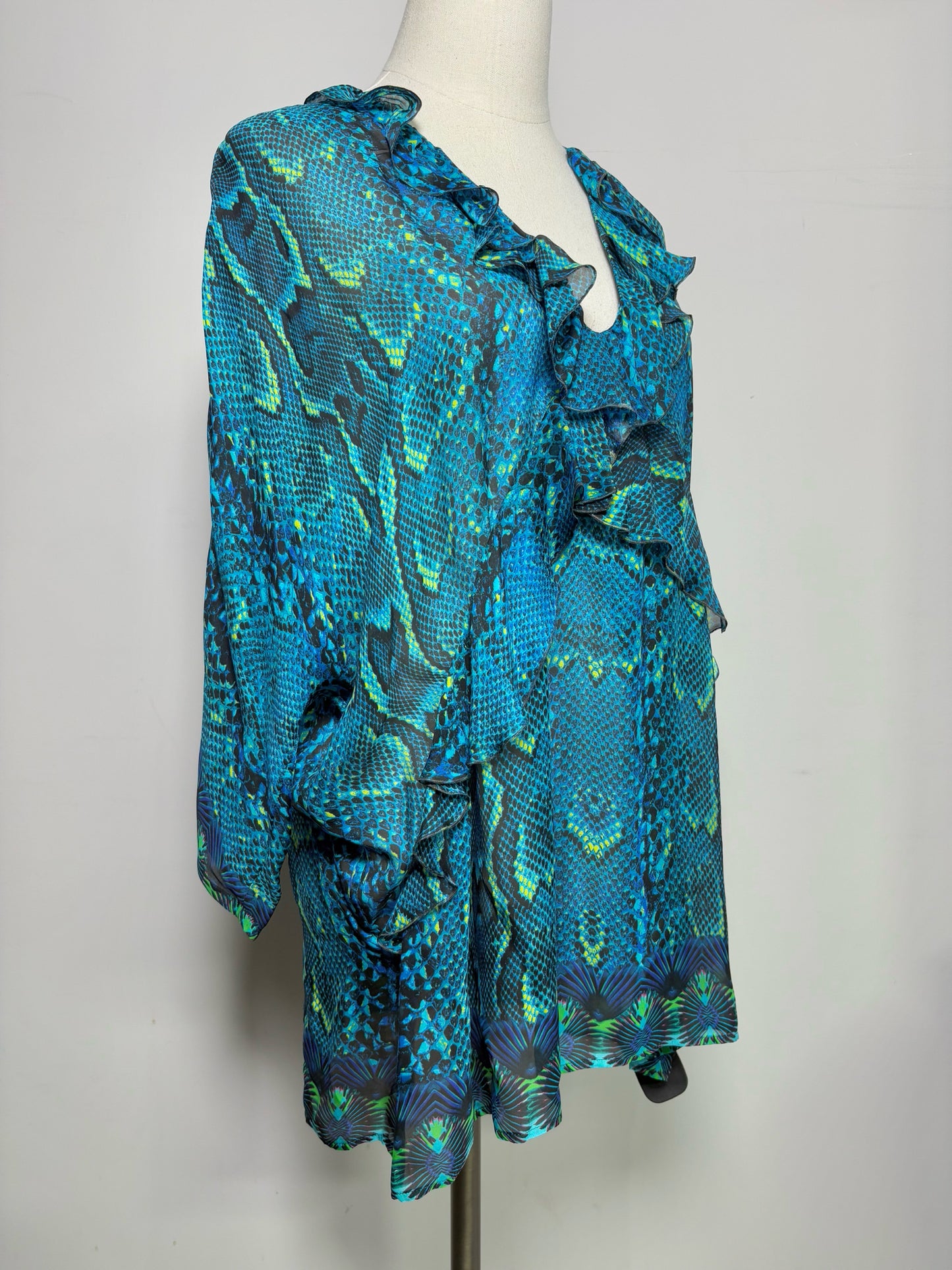 Women Size 48 (10, US) Roberto Cavalli Turquoise Snakeskin Print Blouse