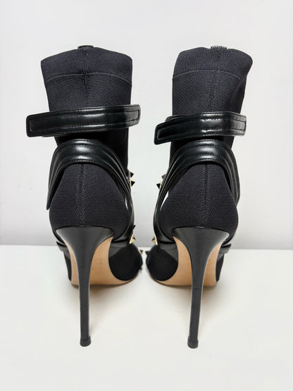 W Shoe Size 38 Valentino Garavani Black Stretc Leather Rockstud Pre-owned Boots