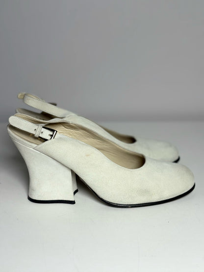 W Shoe Size 38 (8.5 US) Prada Bone/Cream Suede Curved Block Heel