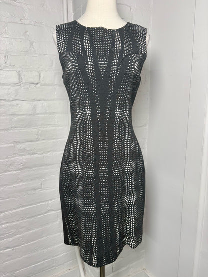 Women Size 8 Diane Von Furstenberg Black Knitted Vintage Dress