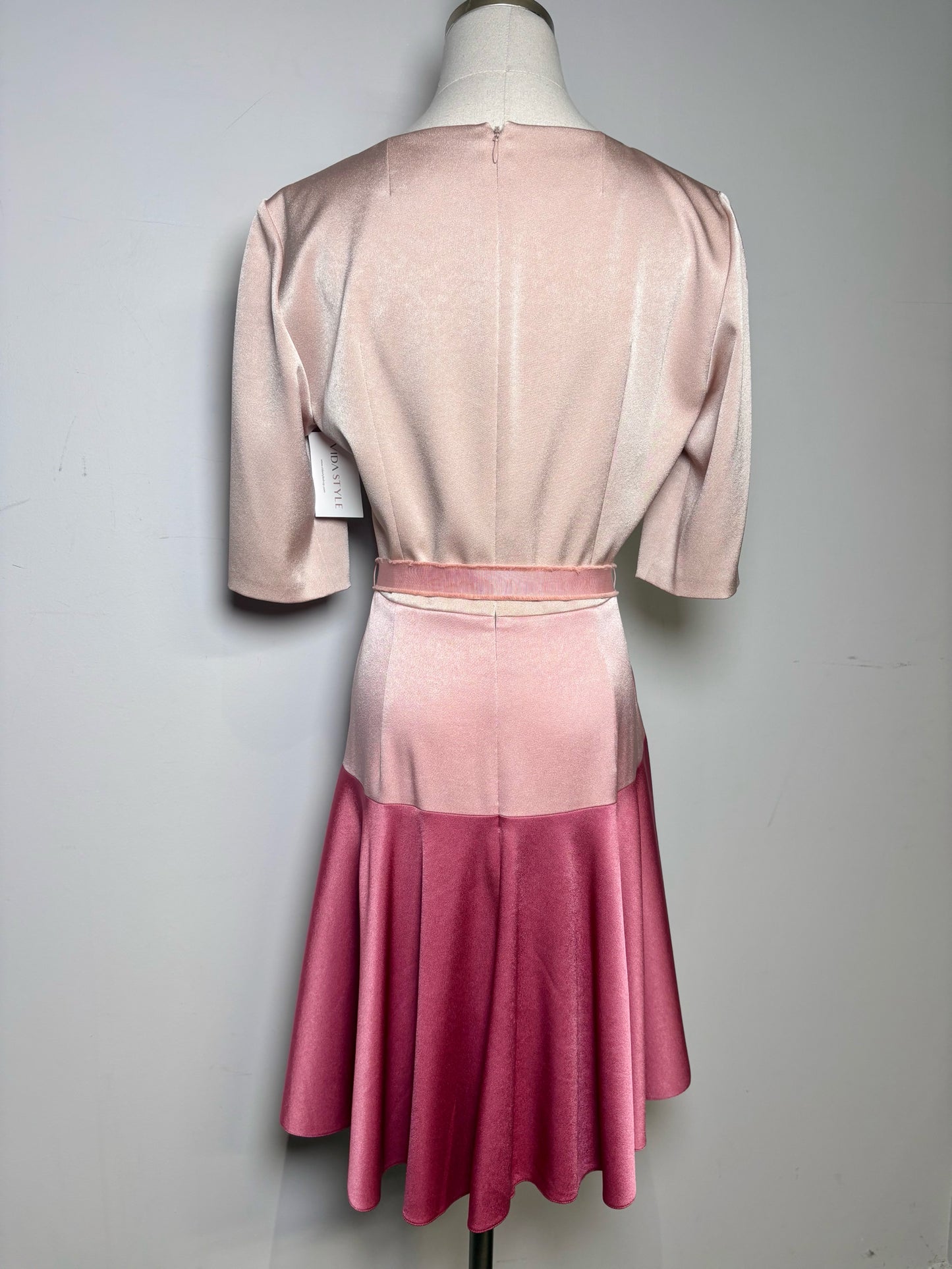 Women Size 40 (0 - 4 US) Paule Ka Pink Colorblock Women's Pre-owned Dress