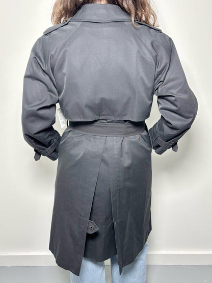 Women Size 6L Burberrys' Vintage Black Rain/Trench Coat
