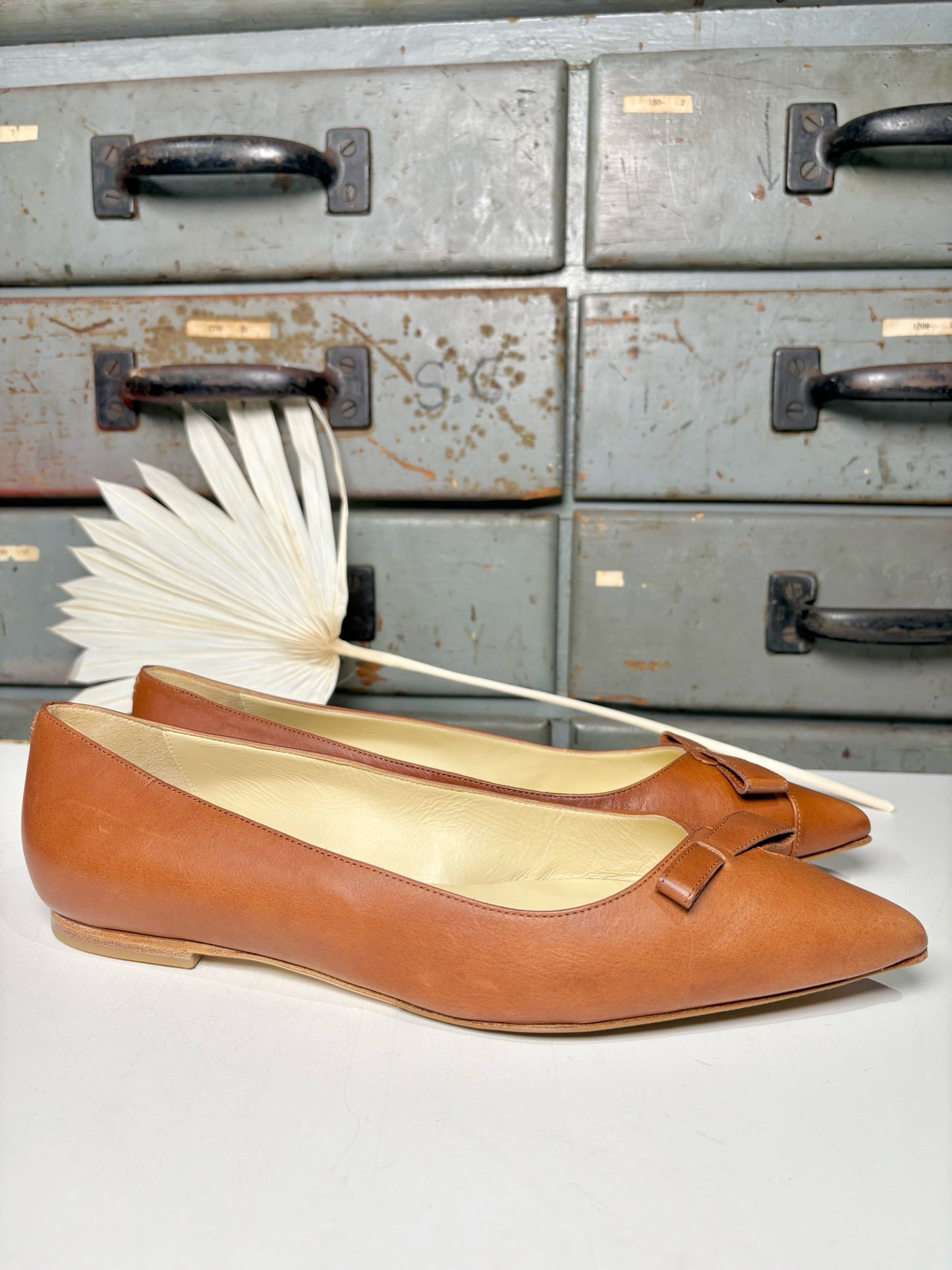 W Shoe Size 41 (10, US) Sarah Flint Cognac Vachetta Leather Flats