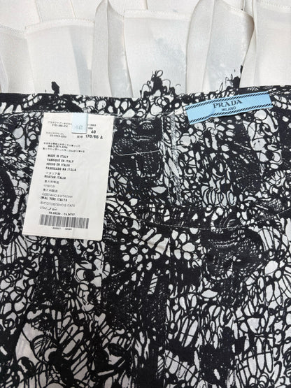 Women Size 40 Authentic Prada Black & White Scribble Print Pure Silk Vintage Pre-Owned Mini Skirt