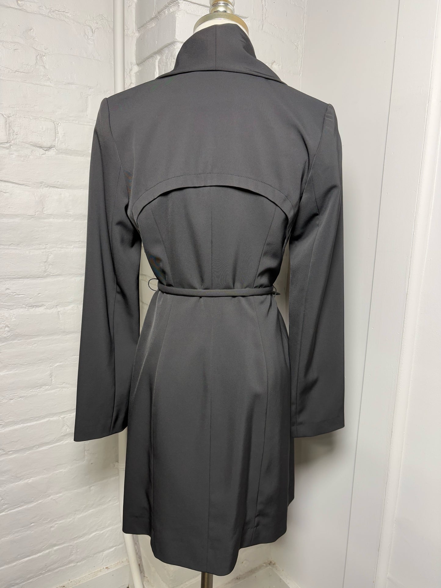 Women Size 0 Trina Trina Turk Black Solid Jacket