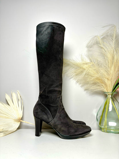 W Shoe Size 7 Aquatalia Gray Suede Boots