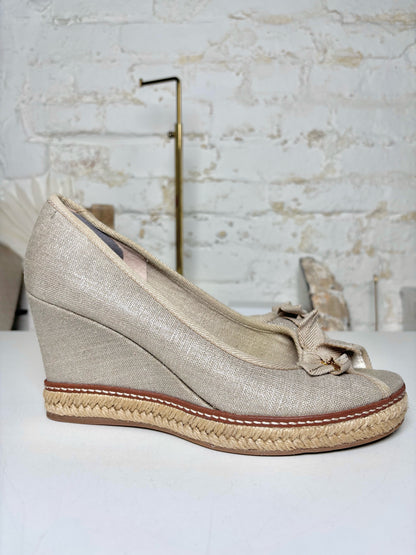 W Shoe Size 8.5 Tory Burch Beige Canvas Wedges