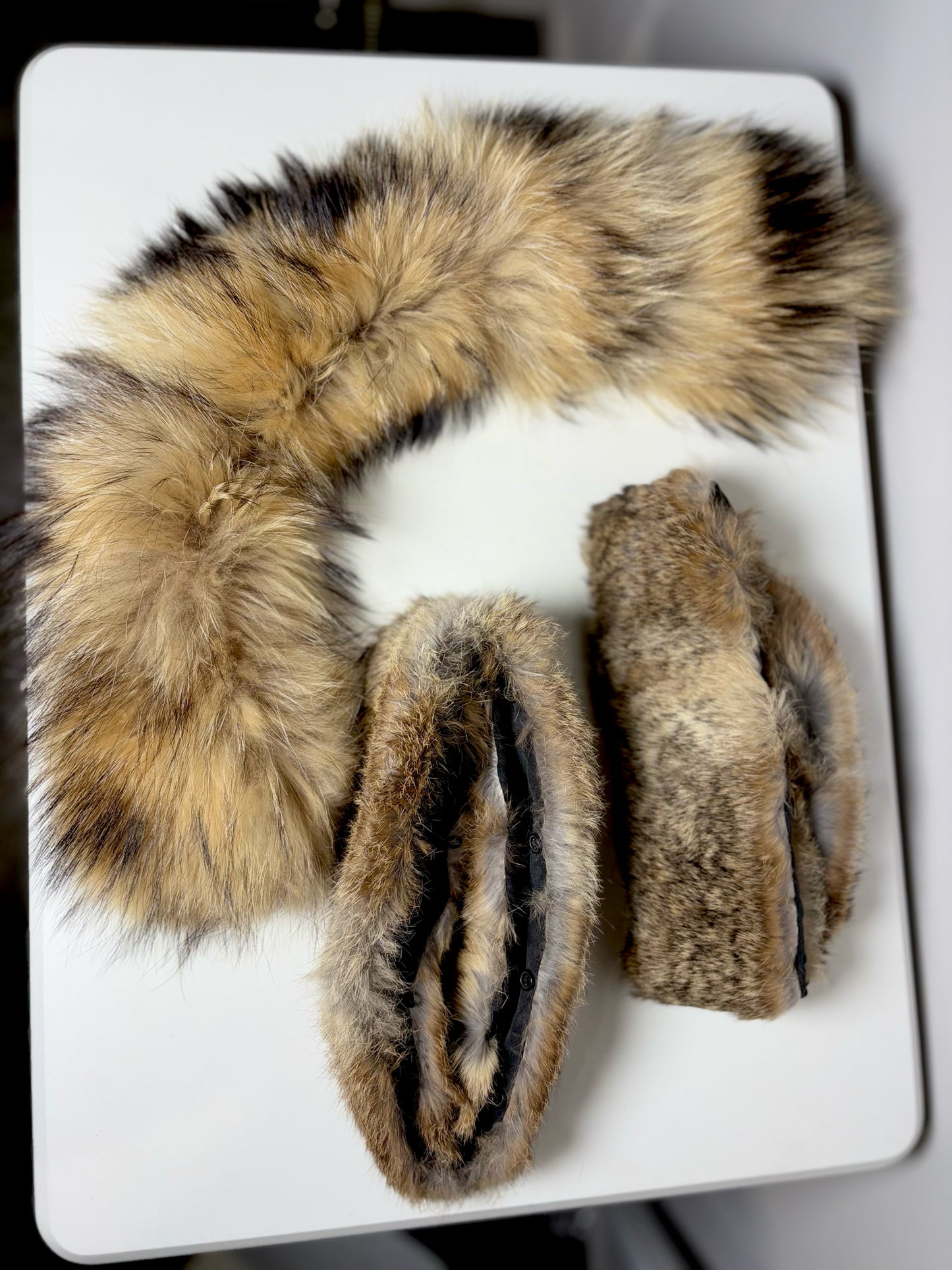 Women Size S Diane Von Furstenberg Charcoal Solid w/Fox Trim Wool Blend Sweater