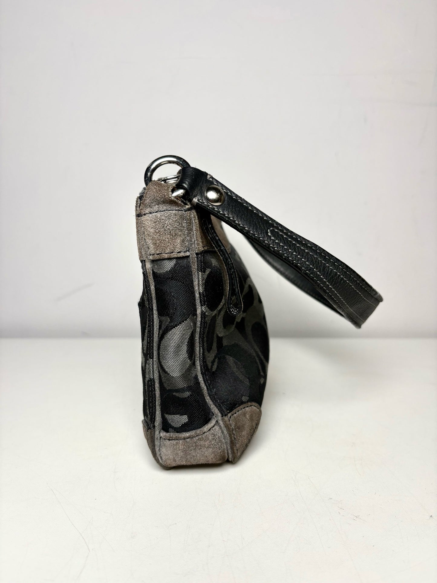 Coach Monogram Vintage Canvas, Leather Pre-owned Black, gray Suede Small Purse