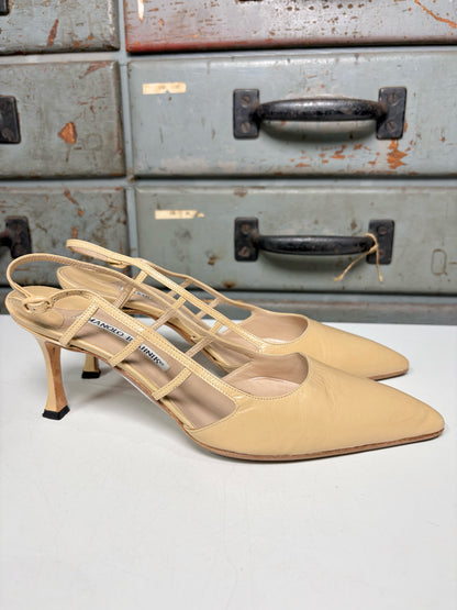 W Shoe Size 38 Manolo Blahnik Tan Leather Slingbacks