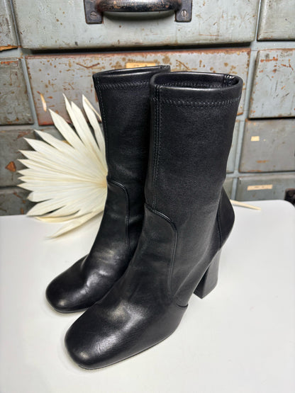 W Shoe Size 8.5 Stuart Weitzman Black Leather Boots