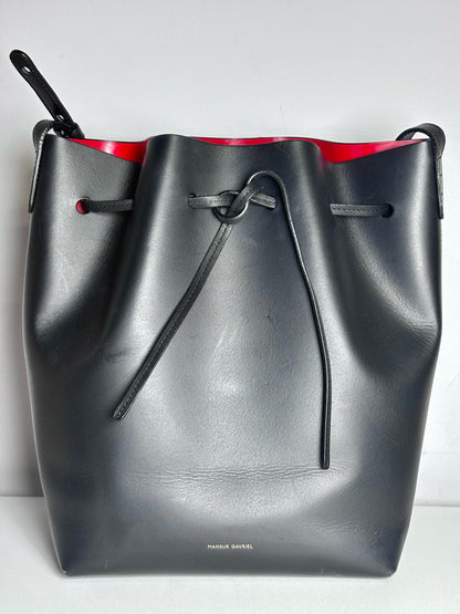 Women's Mansur Gavriel Large Bucket Leather Pre-owned Black/Flamma Red Bag