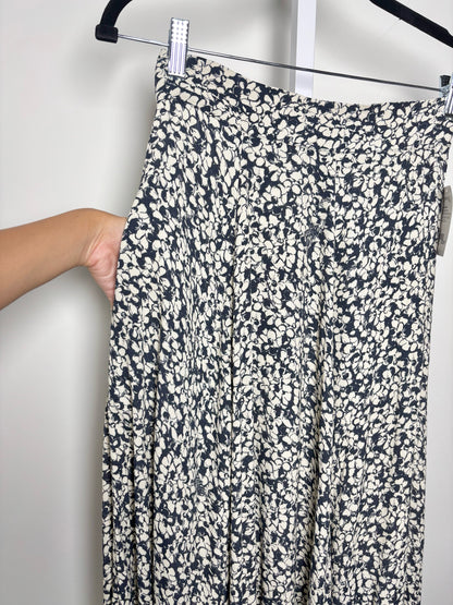 Women Size 34 Zadig & Voltaire Navy, cream Floral Skirt