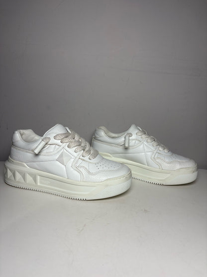 Women's Size 39 Valentino Garavani One Stud XL Nappa Leather Pre-Owned Sneakers