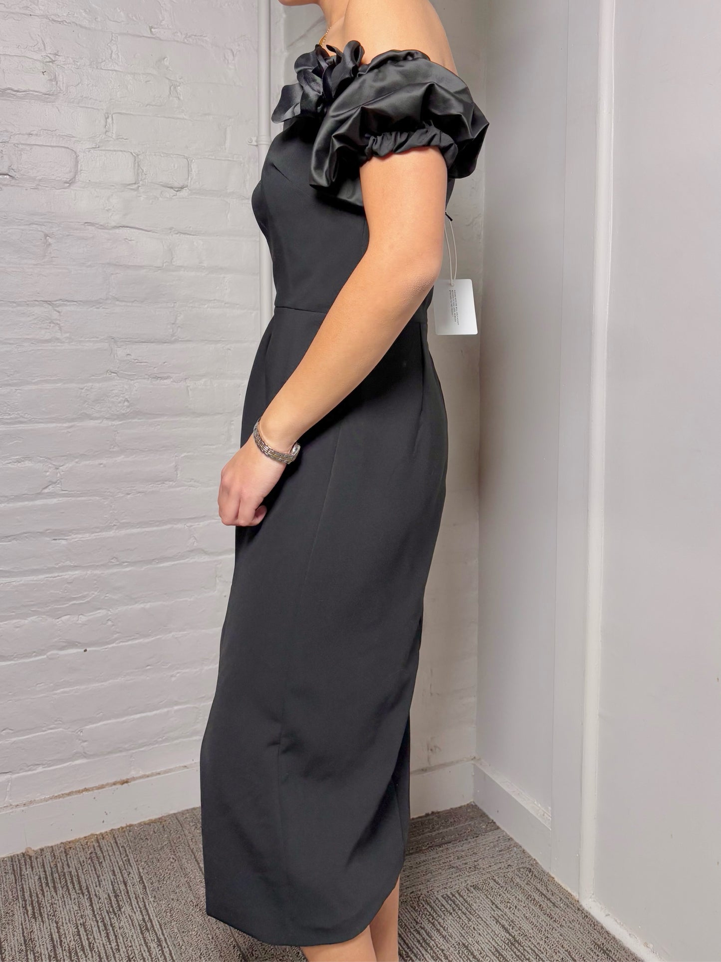 Women Size 6 Marchesa Notte Black Cocktail NWT Dress