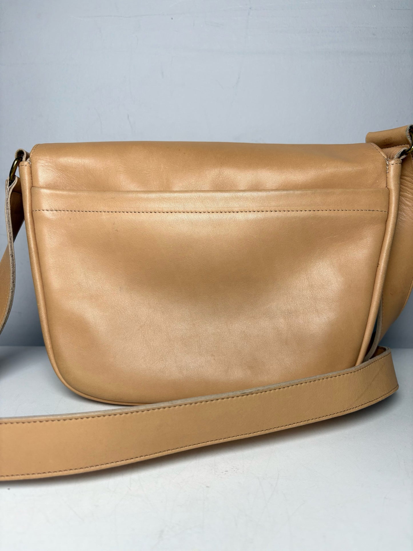 Women's Coach Solid Vintage Leather Pre-owned Tan Small Purse