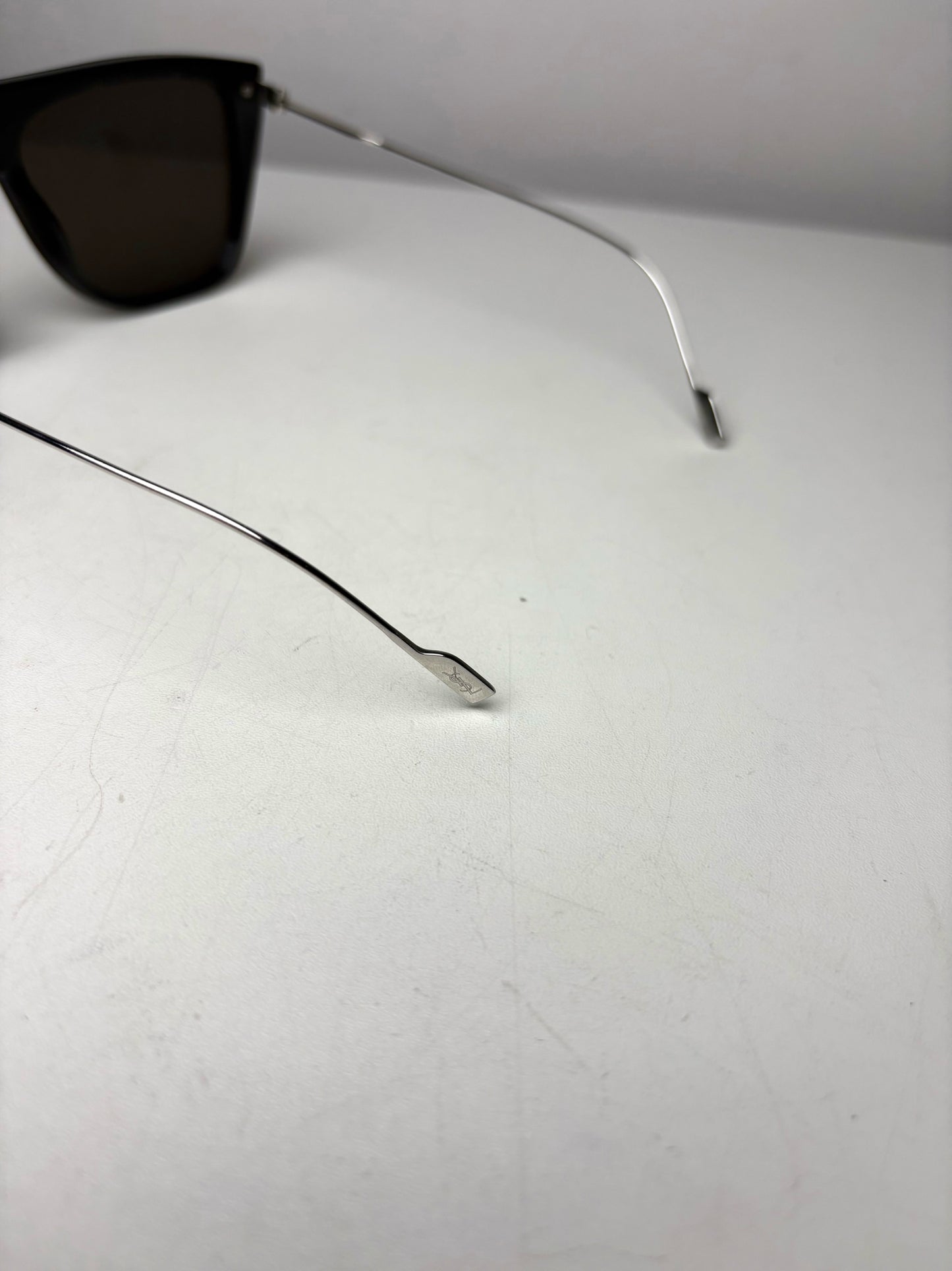 Saint Laurent Women's Pre-owned Black Acetate, Titanium Sunglasses