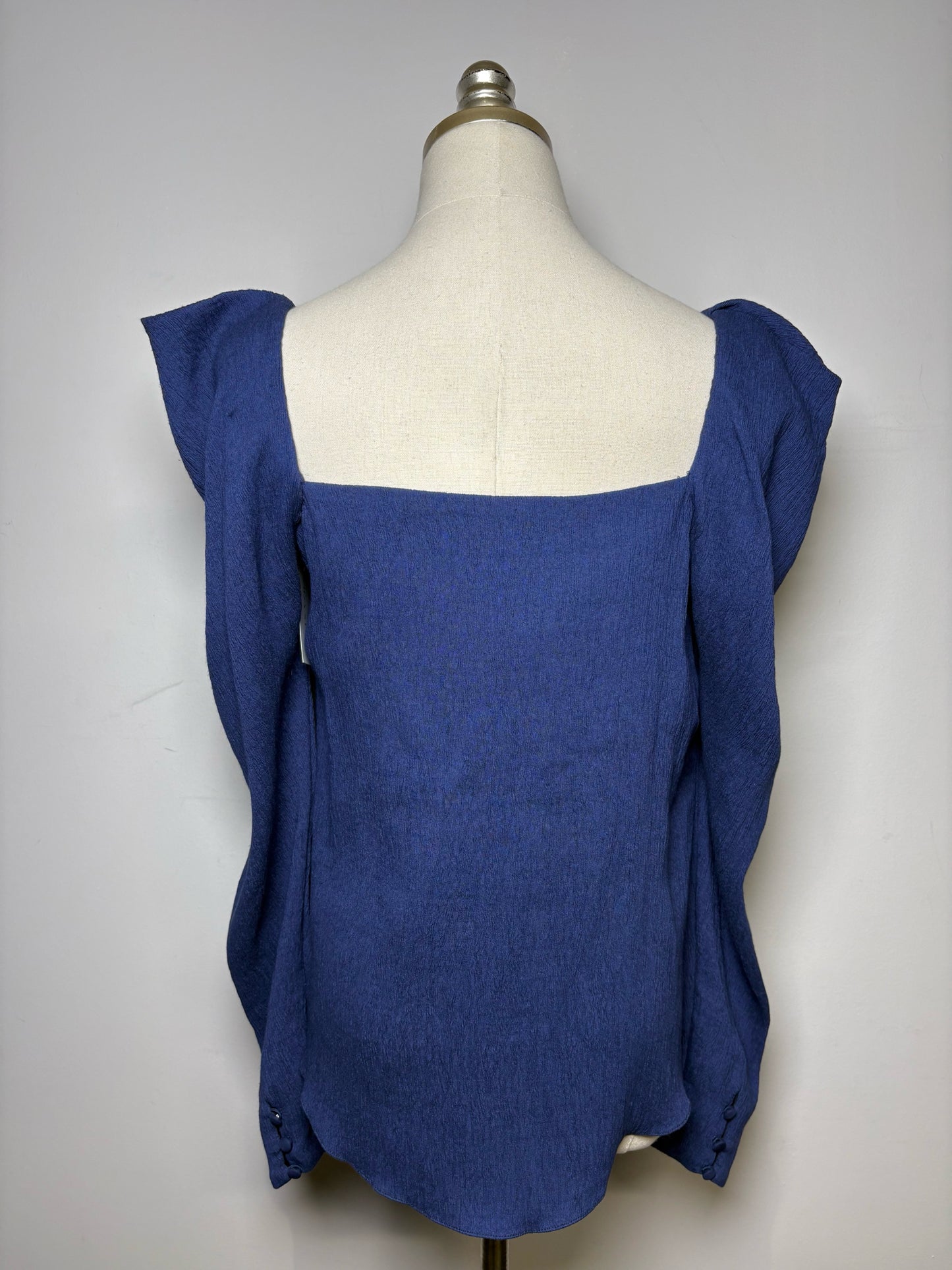 Women Size 6 Johanna Ortiz Navy Blue Textured Square Neckline Pre-owned Top