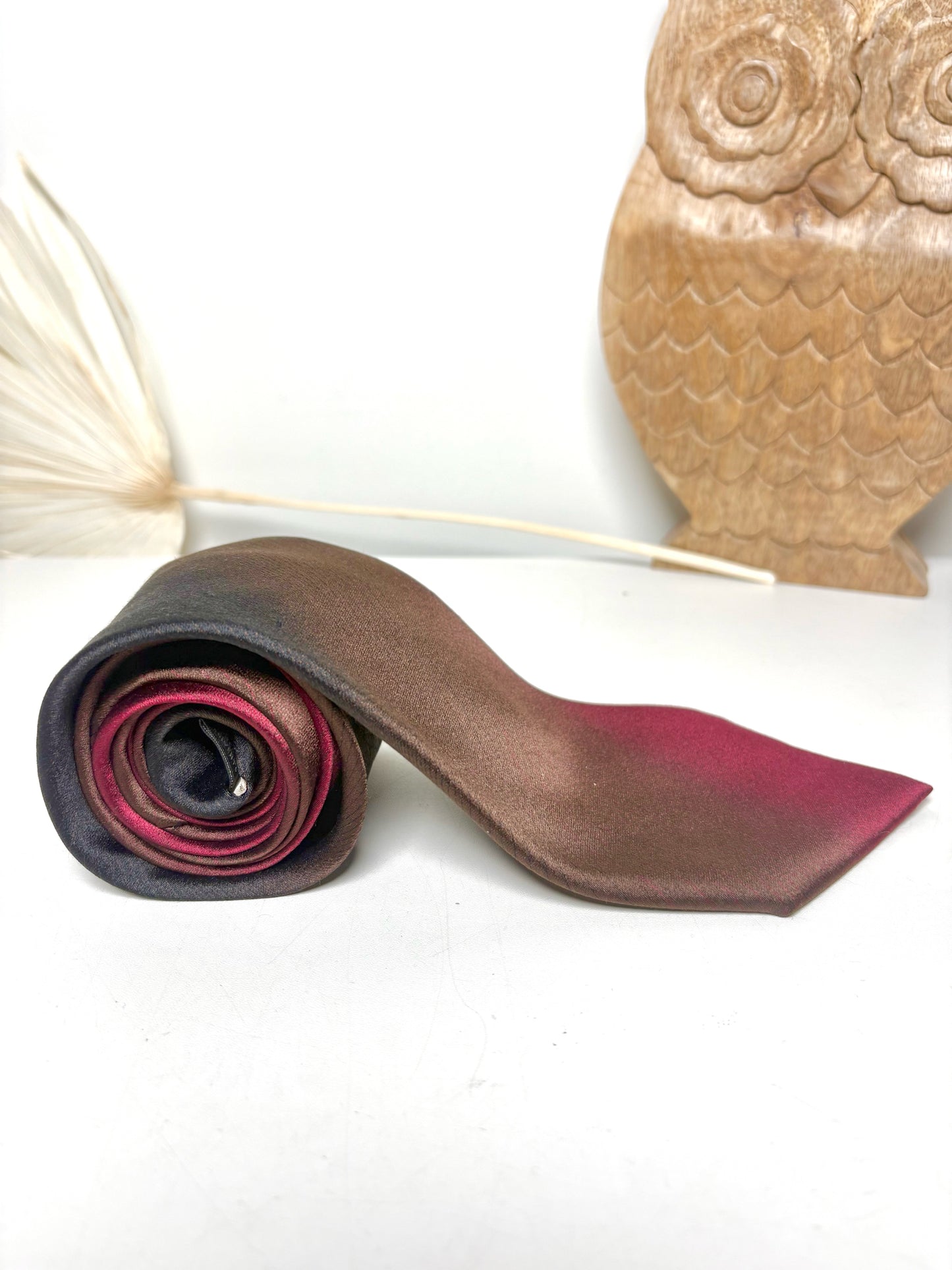 Gucci Wine Pure Silk Ombre Men's Tie
