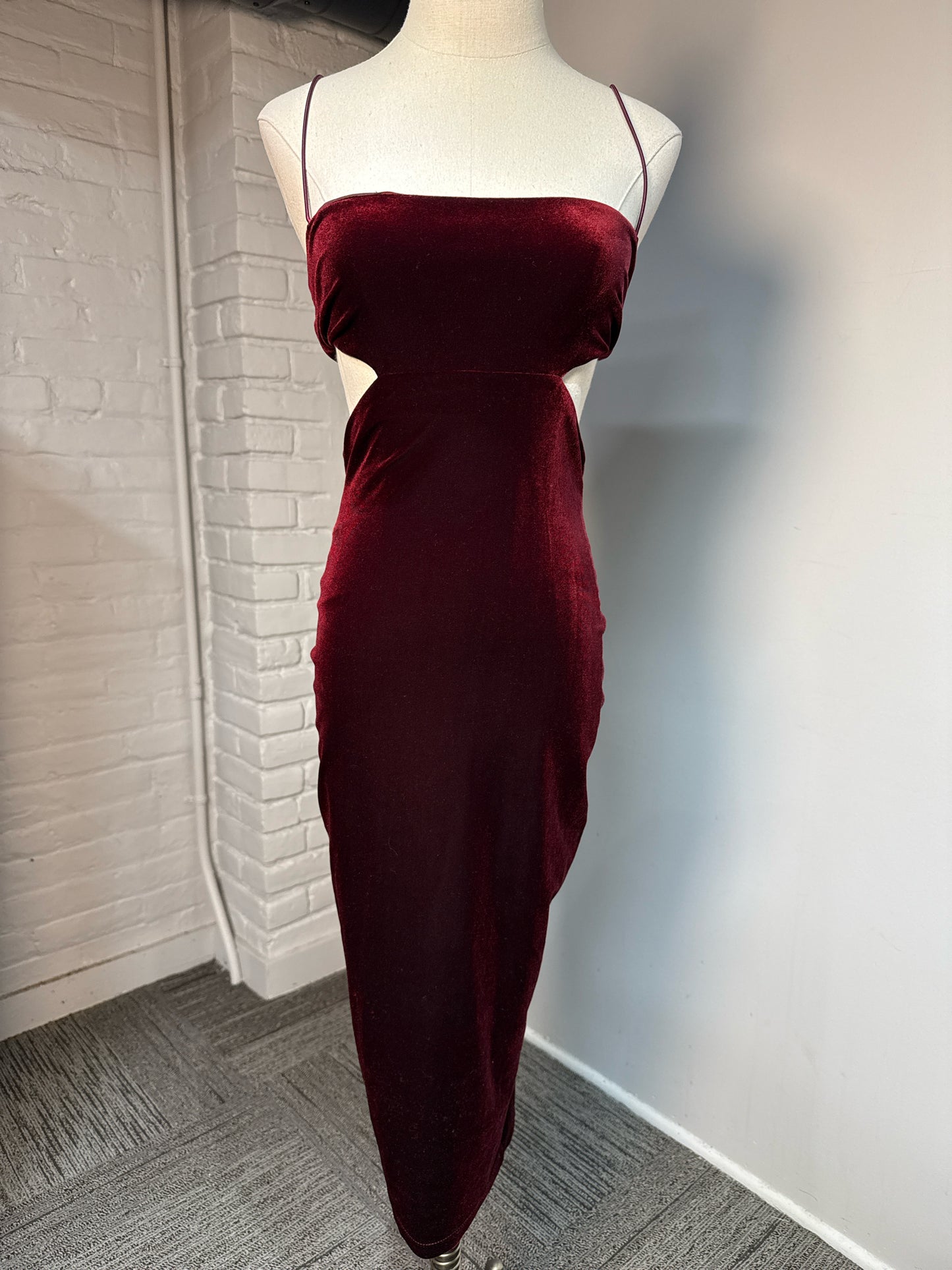 Women Size S Nookie Burgundy Velvet Cocktail Midi Dress