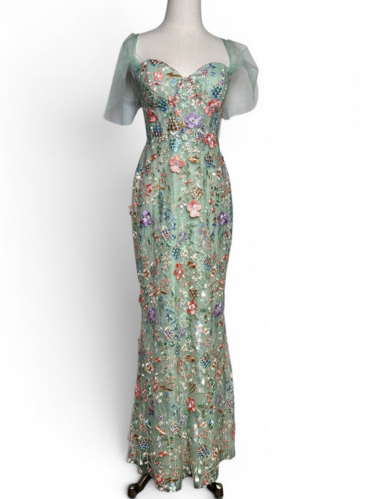 Women Size 8 MacDuggal Green Floral Women's NWT, Pre-owned Gown