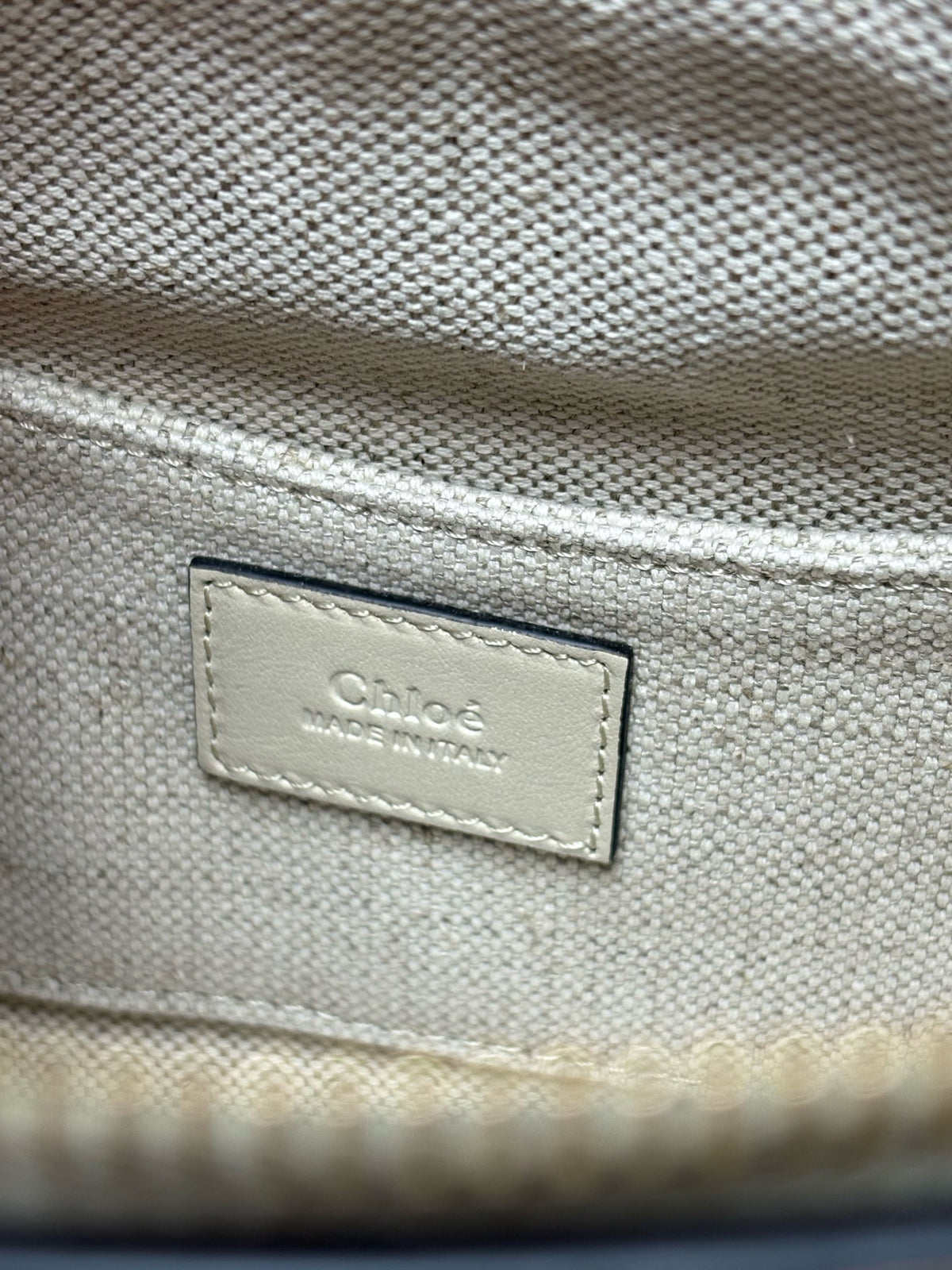 Women's Chloé Small Paraty 24 Cream Sweet Beige Leather Authentic Pre-Owned Shoulder Bag