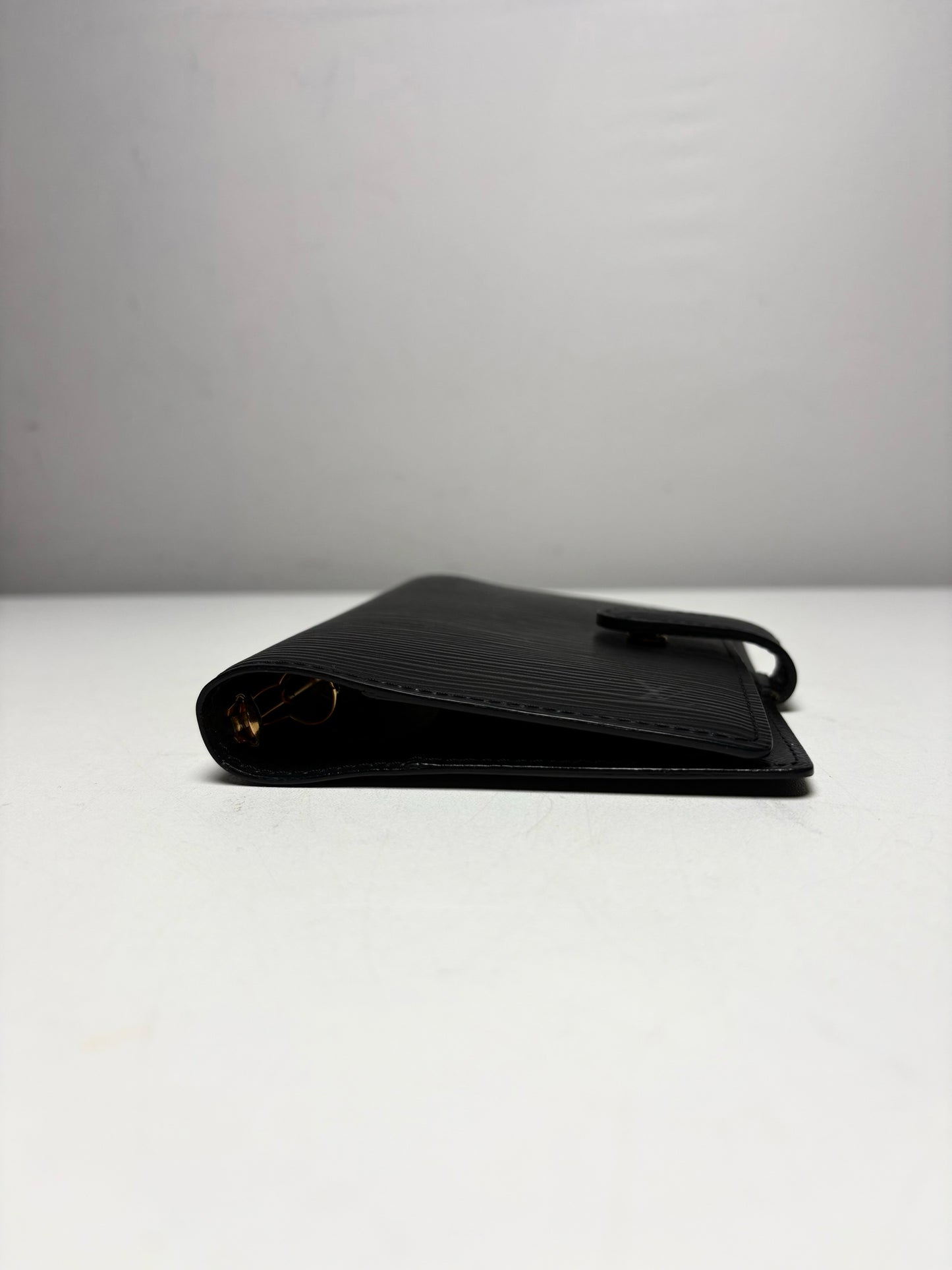 Louis Vuitton Black Epi Leather Small Pre-Owned 6-Ring Agenda Planner Wallet